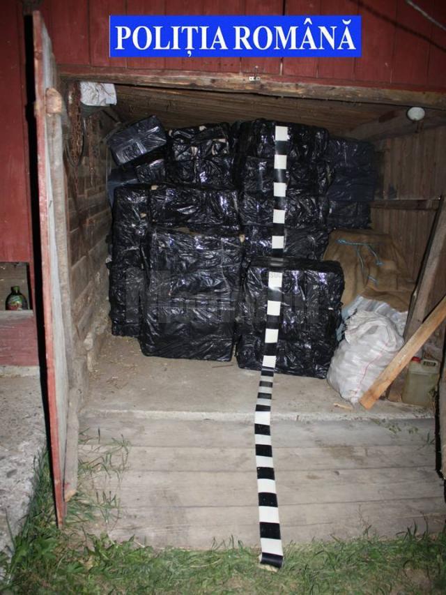 Ţigări de contrabandă de aproape 600.000 de lei,  descoperite într-un imobil din Straja