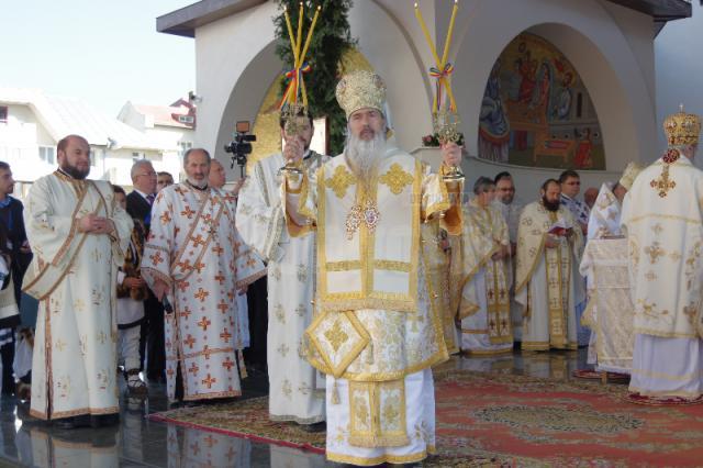 Sfinţirea Catedralei Naşterea Domnului