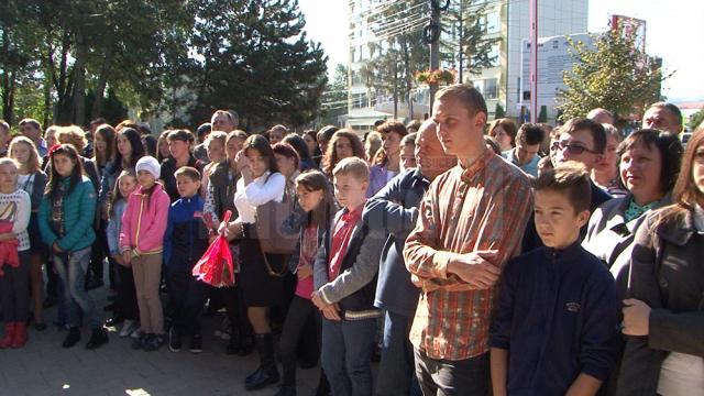 Școala de Arte "Ion Irimescu" din municipiul Suceava şi-a deschis porţile pentru noul an şcolar