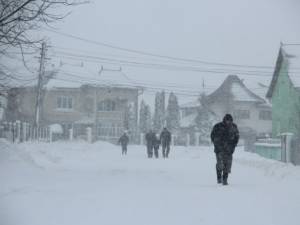 Aproape 300 de copii din Horodnic de Sus nu fac luni cursuri din cauza frigului