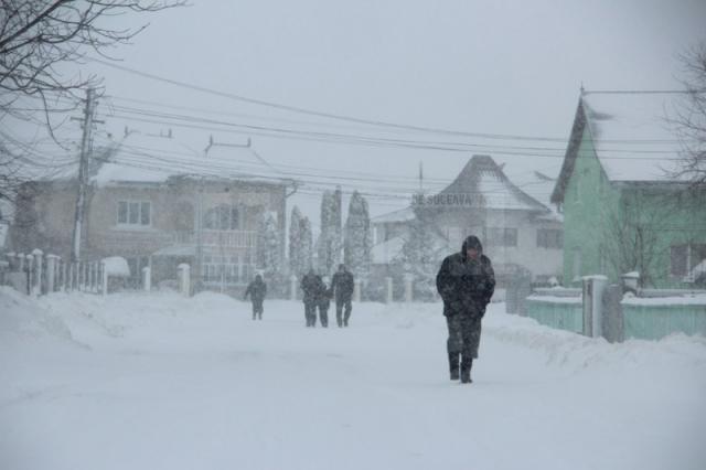 Aproape 300 de copii din Horodnic de Sus nu fac luni cursuri din cauza frigului