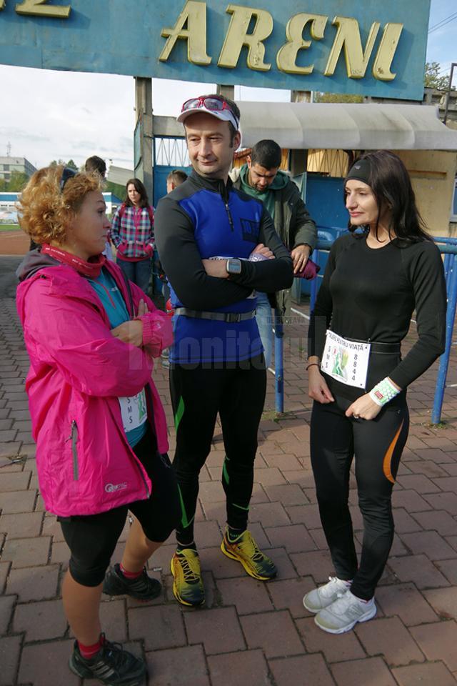 Peste 50 de tineri sportivi au alergat în ”Maratonul Cetăţilor” pentru ”Salvaţi Copiii”