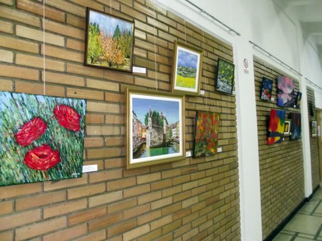 Expoziţia TAG - Reverenţă la Universitatea „Ştefan cel Mare”