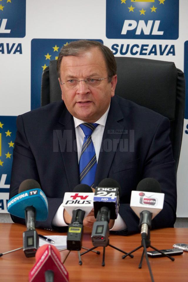 Secretarului general al PNL, senatorul de Suceava Gheorghe Flutur