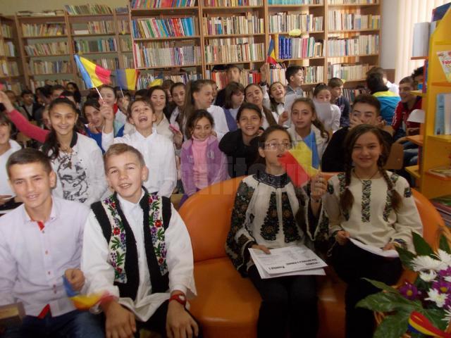 Ziua Naţională, la şcoala din Şcheia