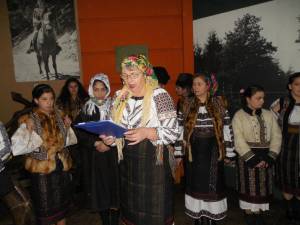 Activităţi culturale realizate  de elevii Şcolii Profesionale Speciale din Câmpulung Moldovenesc, pentru a marca Ziua Bucovinei şi Ziua Naţională a României