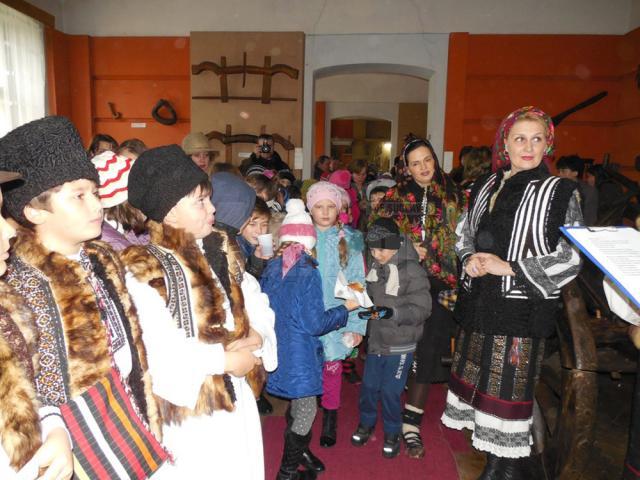 Activităţi culturale realizate vineri de elevii Şcolii Profesionale Speciale din Câmpulung Moldovenesc