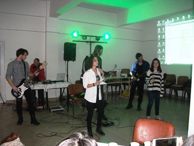 Karaoke Club – Ediţia a 4-a, la Colegiul „Alexandru cel Bun”
