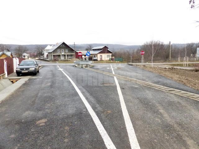 Betonare drum în comuna Dărmăneşti