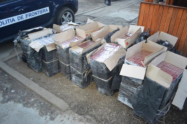 Lucrătorii de la graniţa româno-ucraineană au reţinut în vederea confiscării aproape 5.000 de pachete de ţigări de contrabandă