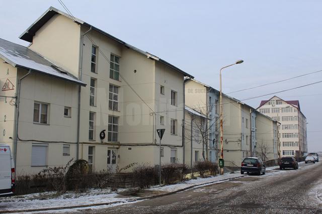 Lipsite de izolare termică, blocurile din cartierul ANL de la Gară au devenit frigidere, din cauza gerului siberian şi a unor deficienţe ale sistemului de termoficare