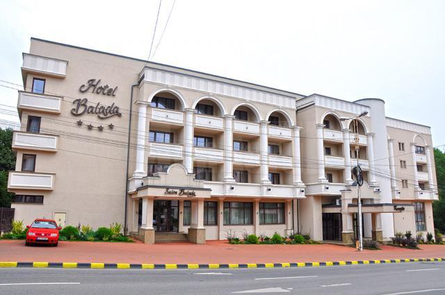Hotelul şi restaurantul Balada au fost redeschise în mod oficial turiştilor şi sucevenilor