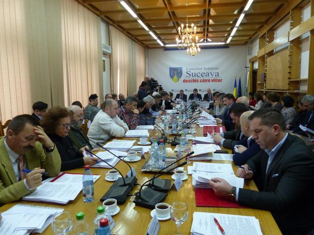 Consiliul Judeţean Suceava a aprobat cu unanimitate de voturi bugetul propriu pentru anul 2016 al instituţiei şi al instituţiilor subordonate