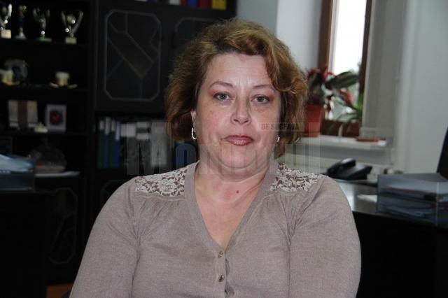 Prof. Alexandra Bejinaru, directoarea Colegiului de Artă „Ciprian Porumbescu”