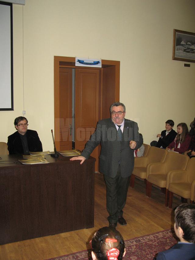 Elevi suceveni premiaţi la concursul interjudeţean „Mate && Info”