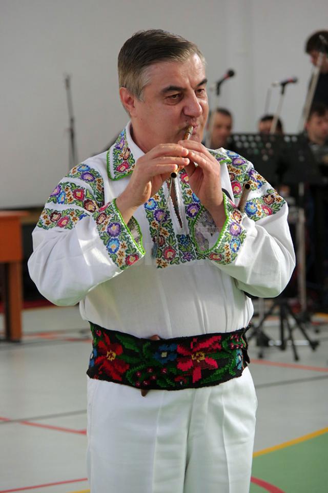 Leonard Zamă (poli-instrumentist)