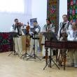 Spectacol de cântece şi jocuri populare, la închiderea proiectului „10 pentru folclor”, desfăşurat la Moara