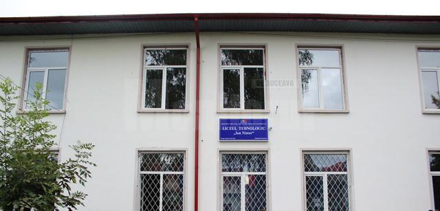 Direcţia de Sănătate Publică (DSP) Suceava a declarat focar de oreion la Liceul Tehnologic ”Ion Nistor” din Vicov de Sus
