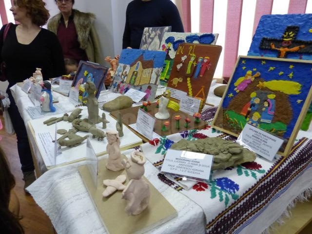 Sute de preşcolari, premiaţi pentru creaţiile realizate în cadrul Concursului „Penelul Fermecat”, faza zonală Suceava