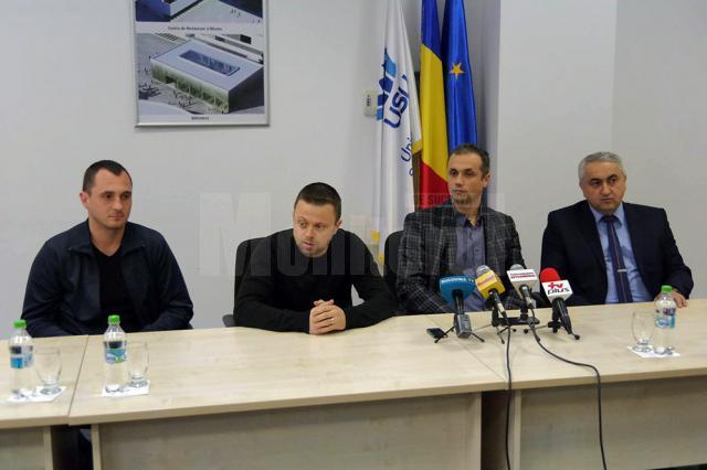 Adrian Chiruţ a fost prezent la conferinţa de presă de ieri alături de reprezentanţii Universităţii „Ştefan cel Mare” Suceava şi de antrenorul Răzvan Bernicu