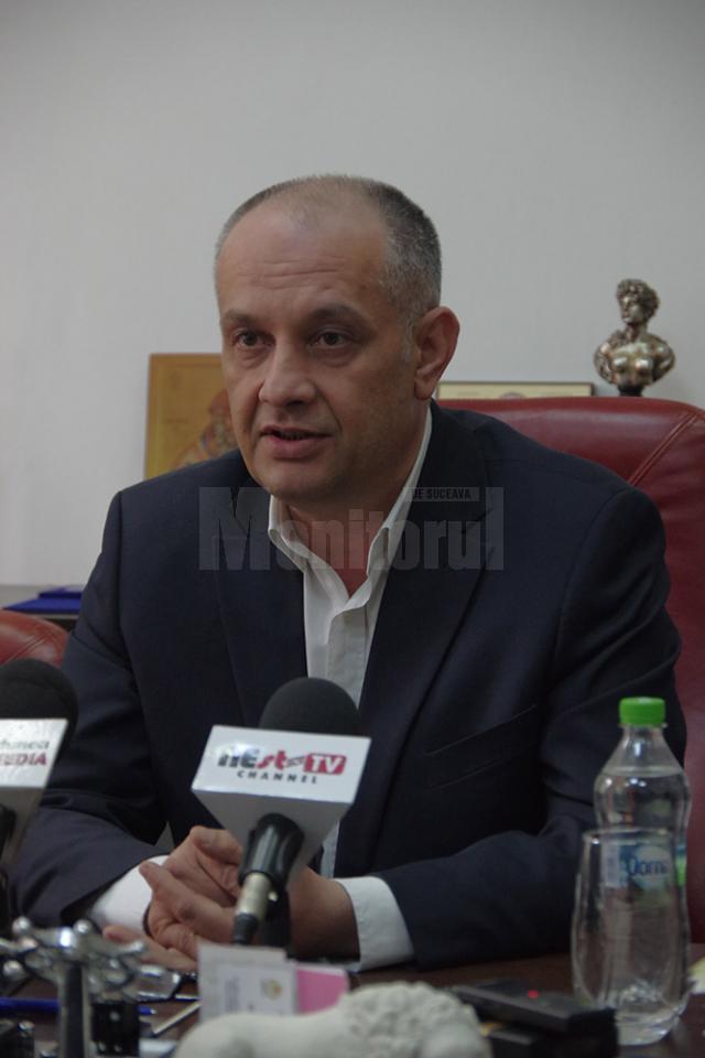Alexandru Băişanu a anunţat că în cursul zilei de ieri a depus la Primăria Suceava documentaţia necesară pentru organizarea referendumului