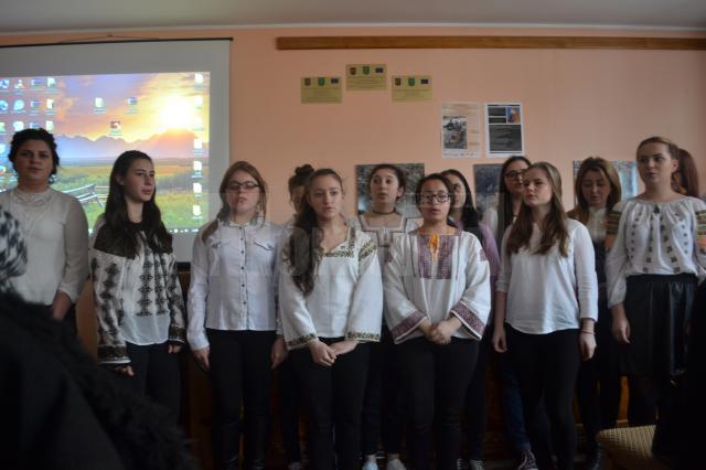 Festivalul „Primăvara Poeților”, la Colegiul Tehnic „Petru Mușat”
