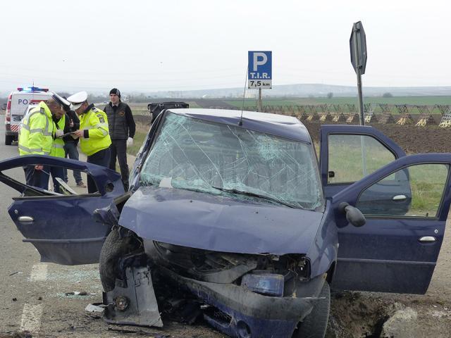 Impactul a fost extrem de violent, şocul fiind resimţit din plin de pasagerii din dreapta