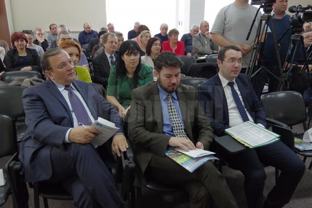 Ministrul Agriculturii, aşteptat zadarnic la Forumul economic ”Agricultura încotro”, de la Suceava