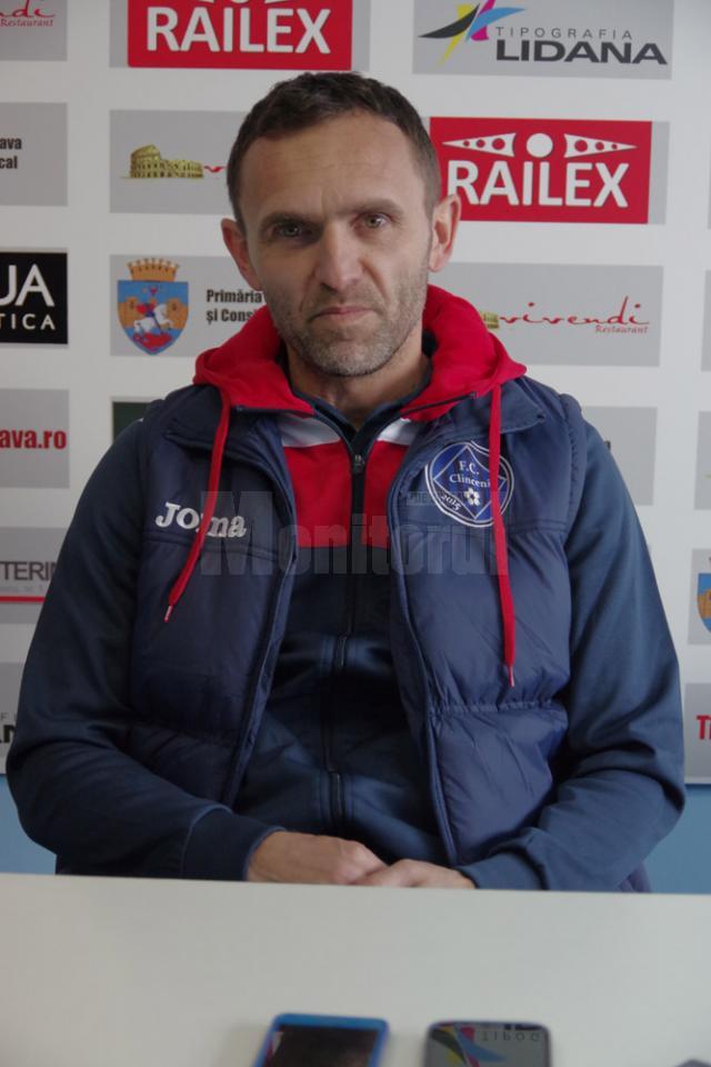 Antrenorul echipei FC Academica Clinceni, suceveanul Mugur Bolohan