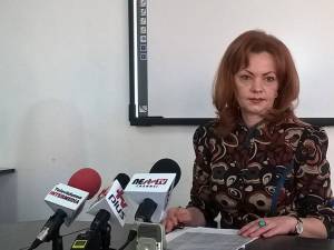Mirela Adomnicăi, directorul executiv al Agenţiei Judeţene de Ocupare a Forţei de Muncă (AJOFM) Suceava