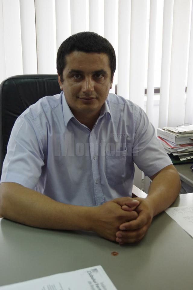 Şeful Direcţiei Agricole, fermierul Vasile Costan, vrea ca Liteniul să redevină comună: „Agricultura nu se face la oraş”