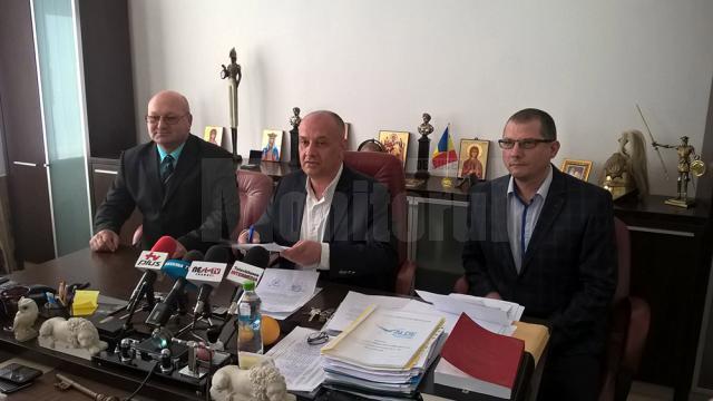 ALDE a semnat protocoale de colaborare la alegerile locale cu Asociaţia Crescătorilor de Animale „Plaiul Bucovinei” şi Casa de Ajutor Reciproc Suceava