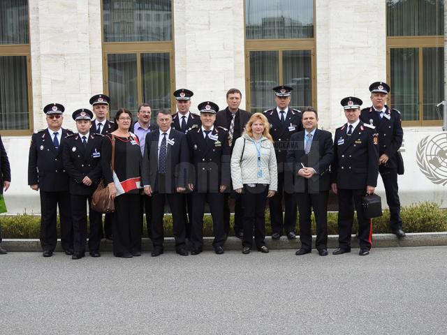 O delegaţie a pompierilor români, condusă de general de brigadă Ion Burlui, i-a vizitat pe pompierii elveţieni