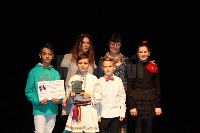 Sala Teatrului  ”Matei Vişniec” Suceava a găzduit a X-a ediţie a Festivalului de Teatru în limba română pentru Copii şi Tineret