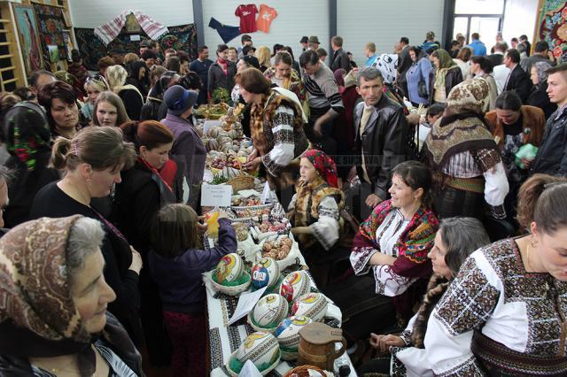 Festivalul Ouălor Încondeiate de la Moldoviţa, o ediţie de nota 10