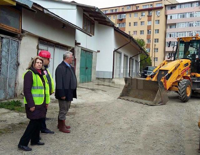 Iluminatul public din Suceava, extins în zonele unde au apărut noi locuinţe