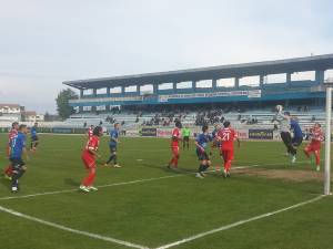 Rapid a învins ieri după-amiază cu scorul de 4-3 formaţia ACS Berceni
