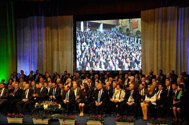 Aproximativ o mie de oameni au participat la lansarea candidaţilor PMP Suceava