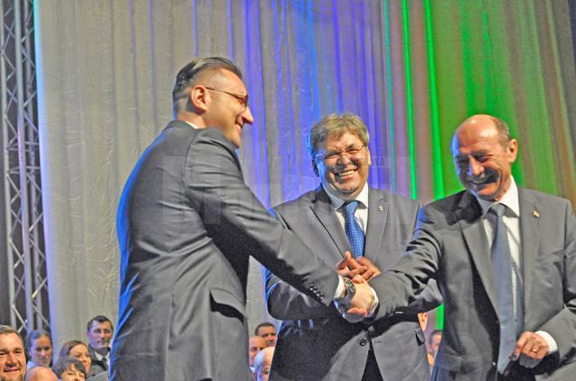 Traian Băsescu, Bogdan Codreanu (stânga) şi Corneliu Popovici (mijloc)