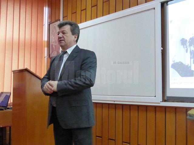 Directorul Colegiului "Spiru Haret" Suceava,  prof. Virginel Iordache