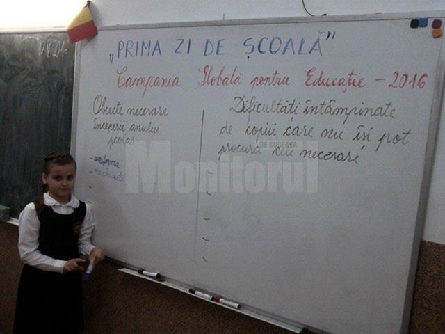 Elevii Şcolii „Miron Costin” fac campanie pentru o educaţie de calitate
