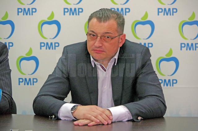 Candidatul de pe primul loc pe lista Partidului Mişcarea Populară pentru Consiliul Judeţean, Ioan Bogdan Codreanu
