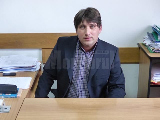 Prof. Cezar Anuţei, purtător de cuvânt al Inspectoratului Şcolar Suceava