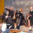 Artistul Dan Bittman, acompaniat de Symphonic Pop Rock Orchestra din Botoşani, a cucerit publicul sucevean