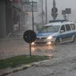 Inundaţie pe străzile Sucevei, după o ploaie torenţială
