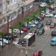 Zona centrală a bdului G. Enescu a fost inundată pe o lungime de câţiva zeci de metri