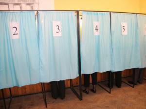 Prezenţă la vot de 13,88% în judeţul Suceava, până la ora 11.30
