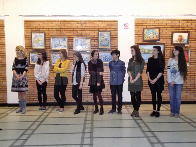 Prima expoziţie a tinerilor care frecventează cursurile de arte vizuale de la Casa de Cultura a Studenţilor Suceava