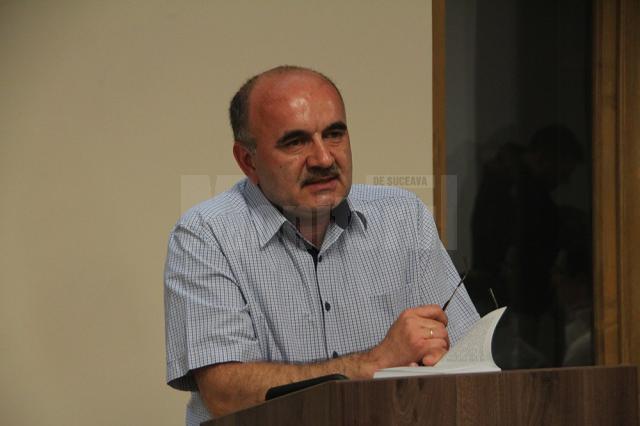 Redactorul-şef al cotidianului ”Monitorul de Suceava”, Tiberiu Avram