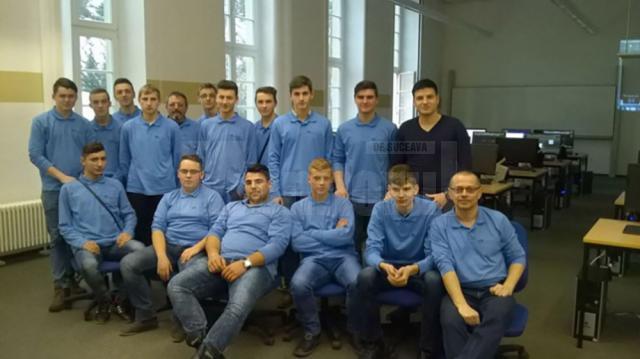 29 de elevi de la Colegiul Tehnic din Siret, instruiţi în marile concerne auto din Europa